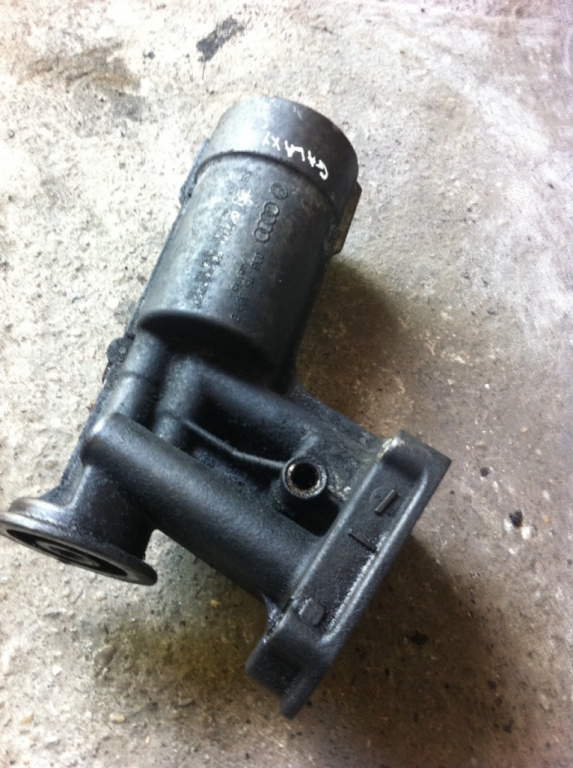 Carcasa filtru de ulei Ford Galaxy [1995 - 2000] Minivan 5-usi 1.9 TDi MT (90 hp) (WGR)