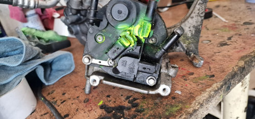 Carcasa Filtru Motorina Ford Citroen Peugeot 1.6 tdci Euro 5