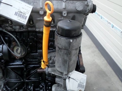 Carcasa filtru ulei, 038115389C, Vw Passat Variant (3B6) 1.9 tdi