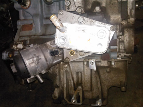 Carcasa filtru ulei 1.9 D 150 CP OPEL VECTRA C an fabr.2005
