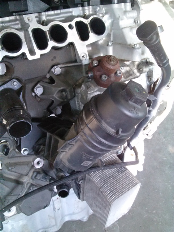 Carcasa filtru ulei BMW SERIA 5 G30/G31 3.0 D an fabr. 2018