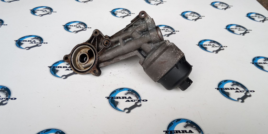 Carcasa filtru ulei Citroen Berlingo 1.6 16V 80 KW 109 CP cod motor NFU