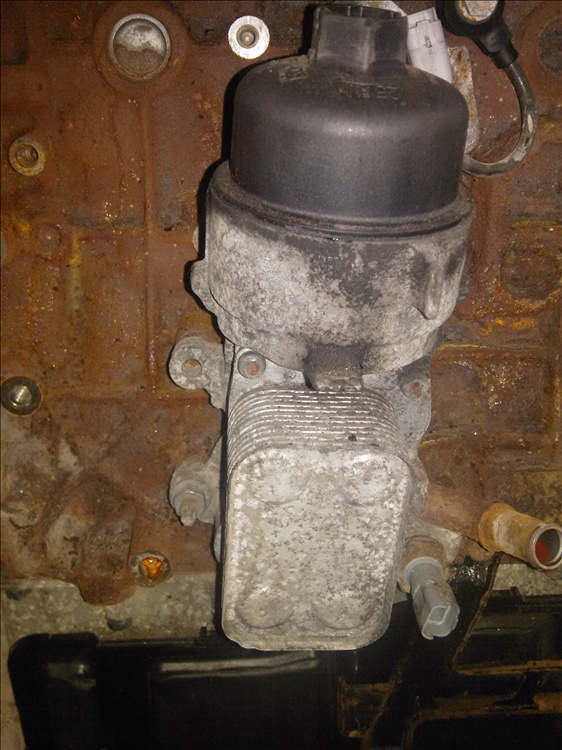 Carcasa filtru ulei CITROEN C5 2.0 HDI an fabr. 2009