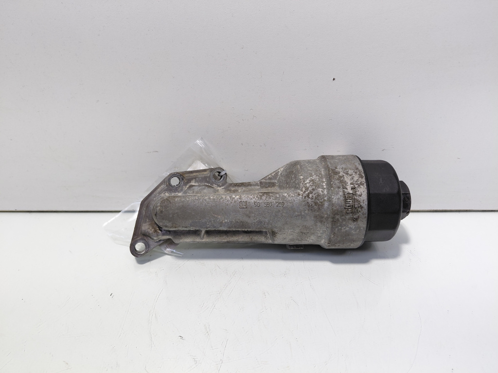 Carcasa filtru ulei, cod GM90530259, Opel Corsa C (F08, F68), 1.0 benz, Z10XEP (id:696812)