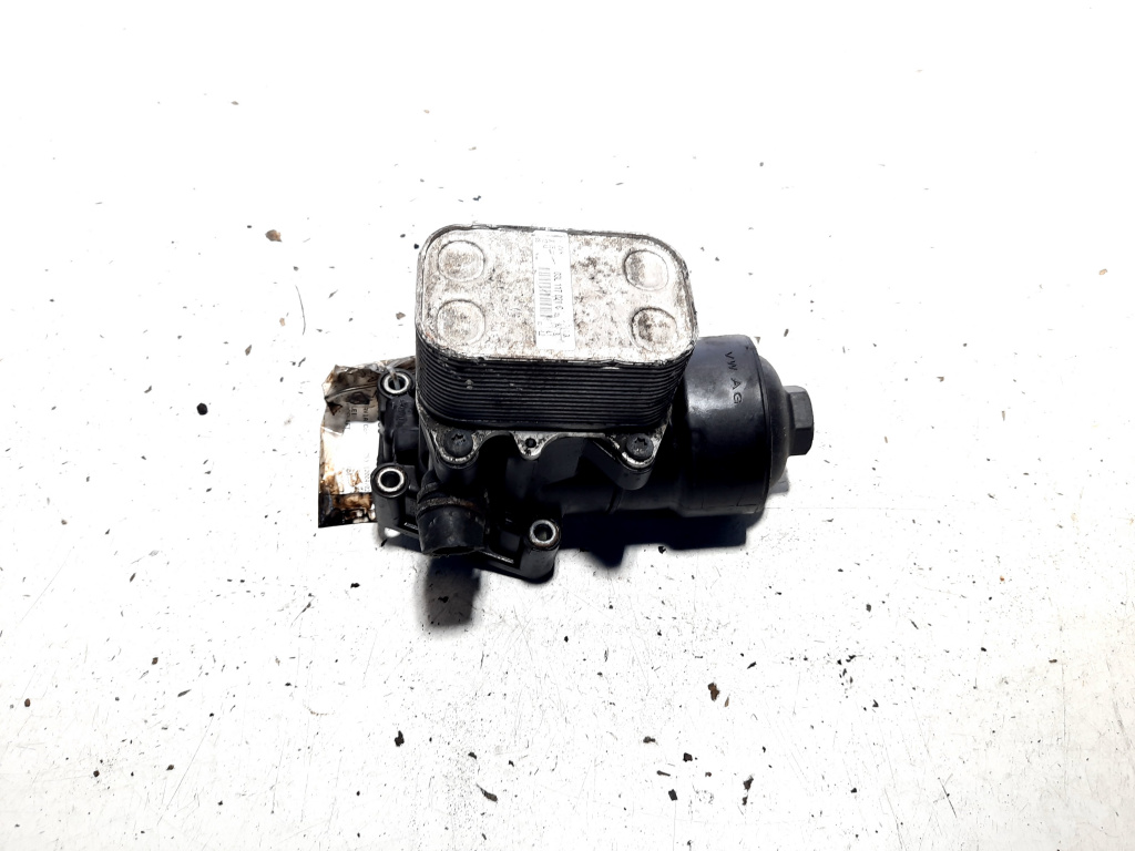Carcasa filtru ulei cu racitor ulei, cod 03L115389C, 03L117021C, Skoda Octavia 2 Combi (1Z5), 1.6 TDI, CAY (id:547983)