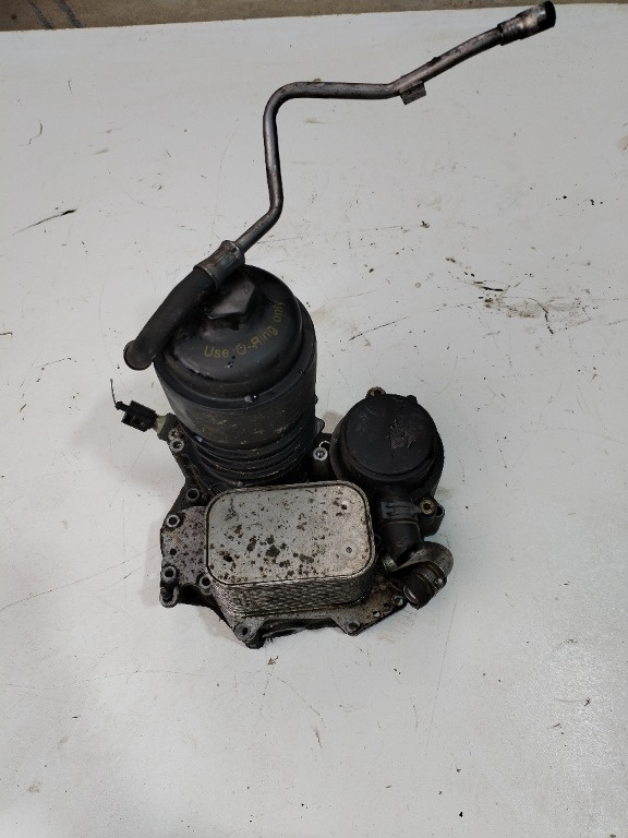 Carcasa filtru ulei cu termoflot Audi A4 B8 3.0TDI CCWA 059115397AA