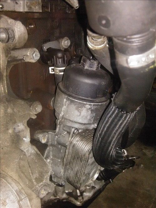 Carcasa filtru ulei FORD GALAXY 2.0 d an fabr. 2011