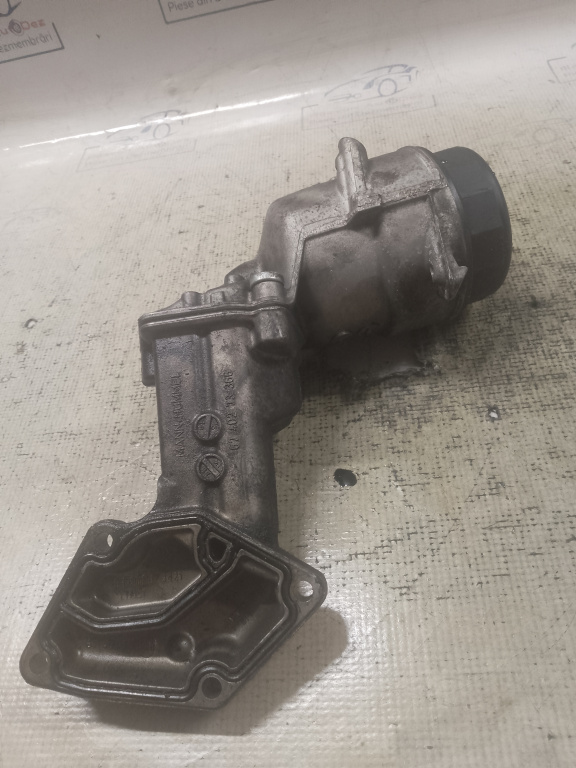 Carcasa filtru ulei Mercedes CLS 350 3.0 2011, A6421800010