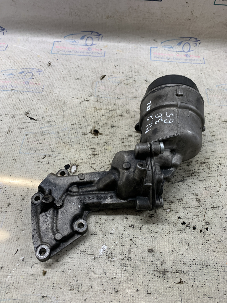 Carcasa filtru ulei Mercedes ML W166 3.0 Motorina 2012, A6421800010