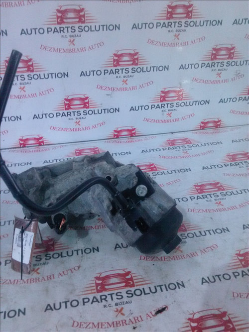 Carcasa filtru ulei OPEL ASTRA J 1.7 CDTI an fabr. 2011