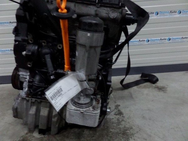 Carcasa filtru ulei Skoda Superb 3U4, 038115389D