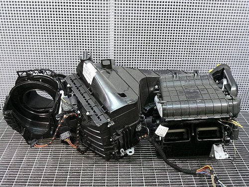 CARCASA INCALZITOR VW AMAROK AMAROK - - (2010 2015)