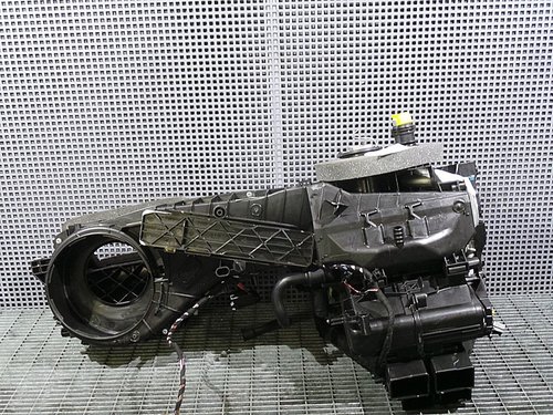 CARCASA INCALZITOR VW TIGUAN - - (2010 2015)