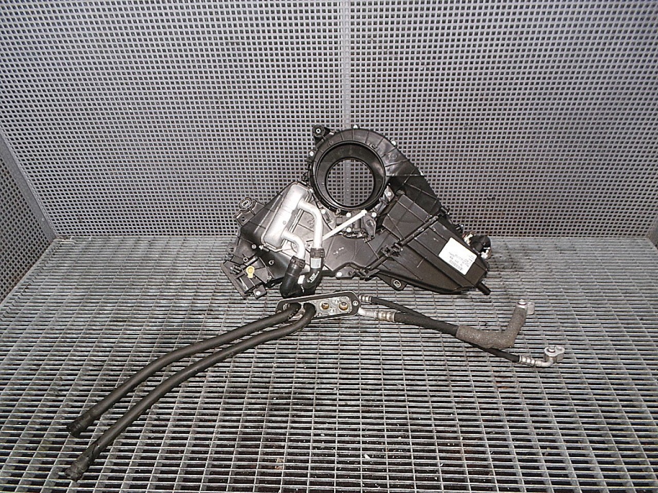 CARCASA INCALZITOR VW TOUAREG - - (2010 2018)