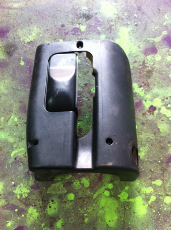 Carcasa inferioara volan Ford Focus [1998 - 2004] wagon 5-usi 1.8 Tddi MT (90 hp) (DAW DBW) C9DA