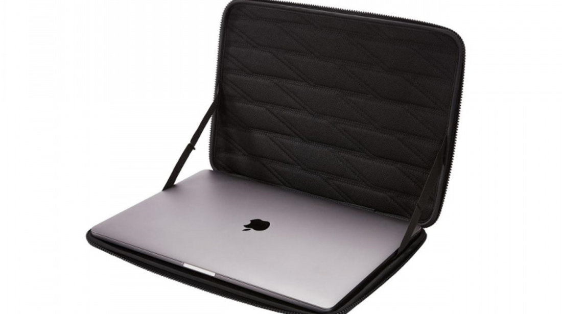 Carcasa laptop Thule Gauntlet MacBook Sleeve 16’’, Black