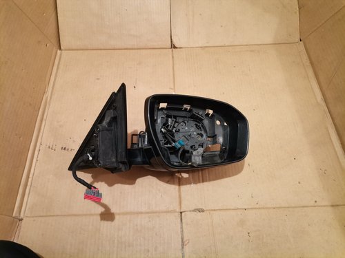 Carcasa oglinda dreapta Range Rover Evoque L538 (2011-2018) cod E11 026789