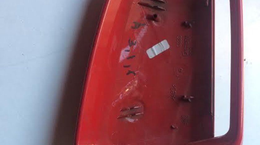 Carcasa oglinda exterioara dreapta Audi A4 8E0857508B