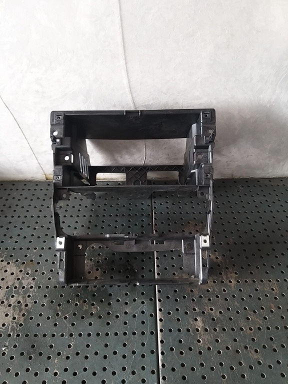 Carcasa radio cd player ford mondeo 4 6m2118a998