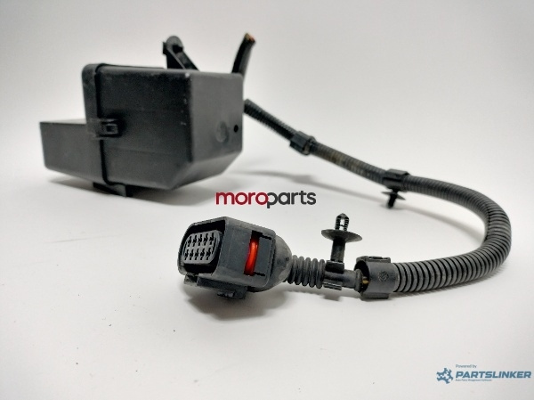 Carcasa relee 1J0941389B Seat Leon (1M1) Hatchback 2006 1.9 TDI SEAT LEON (1M1) [ 1999 - 2006 ] OEM 1J0941389B