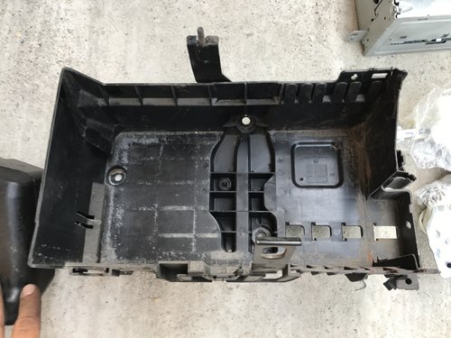 Carcasa Suport baterie Opel Astra J 2010 2011 2012