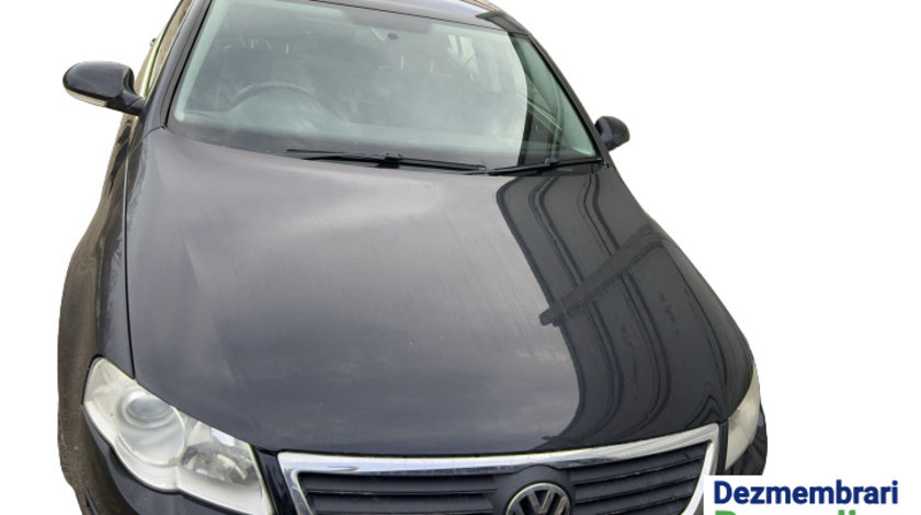 Carcasa suport electroventilatoare Volkswagen VW Passat B6 [2005 - 2010] Sedan 4-usi 2.0 TDI MT (140 hp) Cod motor: CBAB Cod cutie: KNS Cod culoare: LC9X