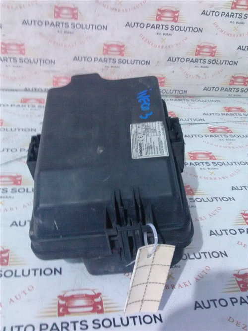 Carcasa tablou sigurante IVECO DAILY 3 3.0 D an fabr. 2009