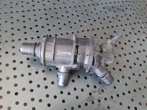 Carcasa termostat 1.5 dci k9k872 nissan qashqai 2 suv j11 112446