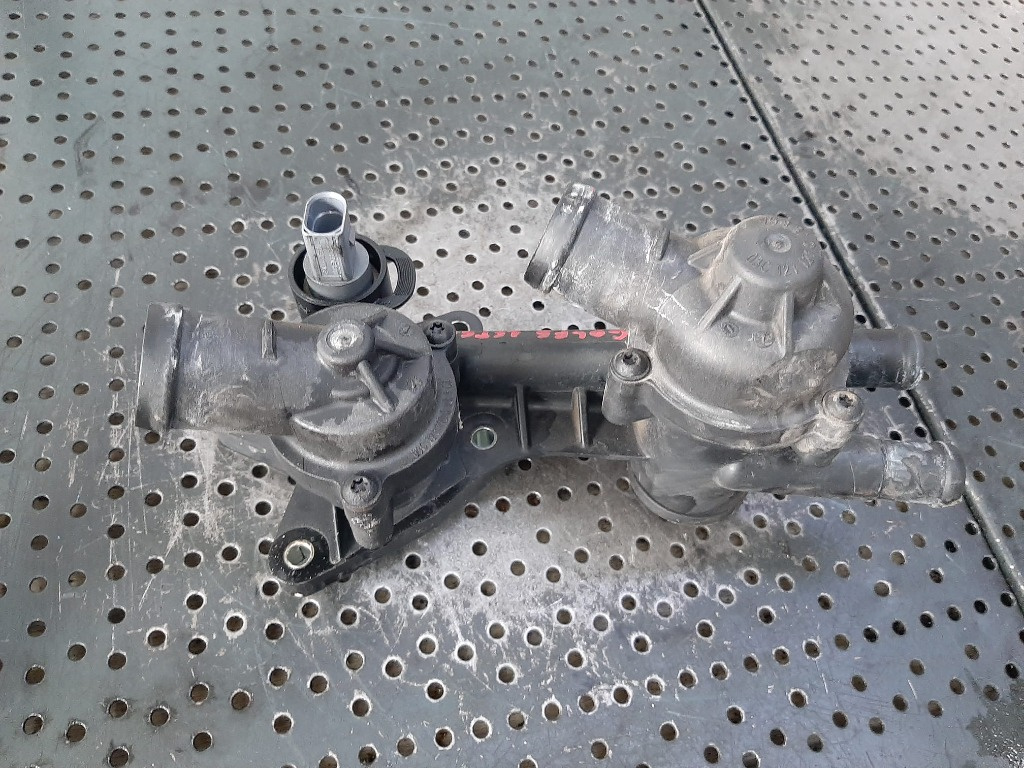Carcasa termostat 1.6fsi blf audi a3 8p seat altea toledo vw golf 5 skoda octavia 2 03c121111h