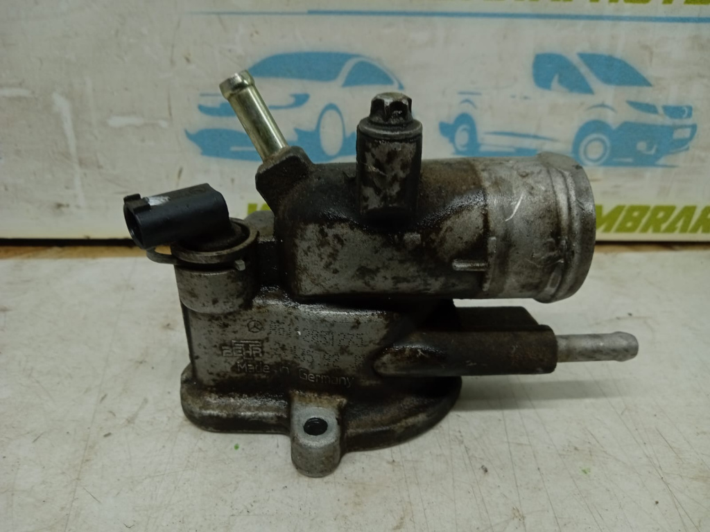 Carcasa termostat 2.2 cdi a6112031275 Mercedes-Benz C-Class W203 [2000 - 2004]