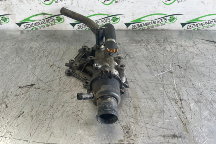 Carcasa termostat 7700 600 514 Renault Megane 2 [2002 - 2006] wagon 1.5 dCi MT (82 hp)