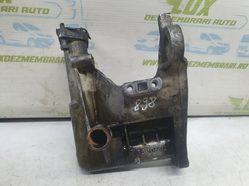 Carcasa termostat apa a6112000690 2.2 cdi 611.980 Mercedes-Benz Vito W638 [1996 - 2003] 2.2 cdi 611.980