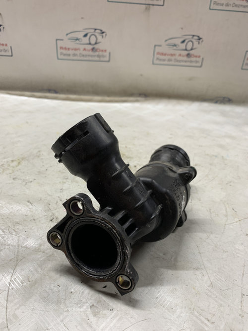 Carcasa termostat Audi A5 2.0 Motorina 2017, 04L121111Q