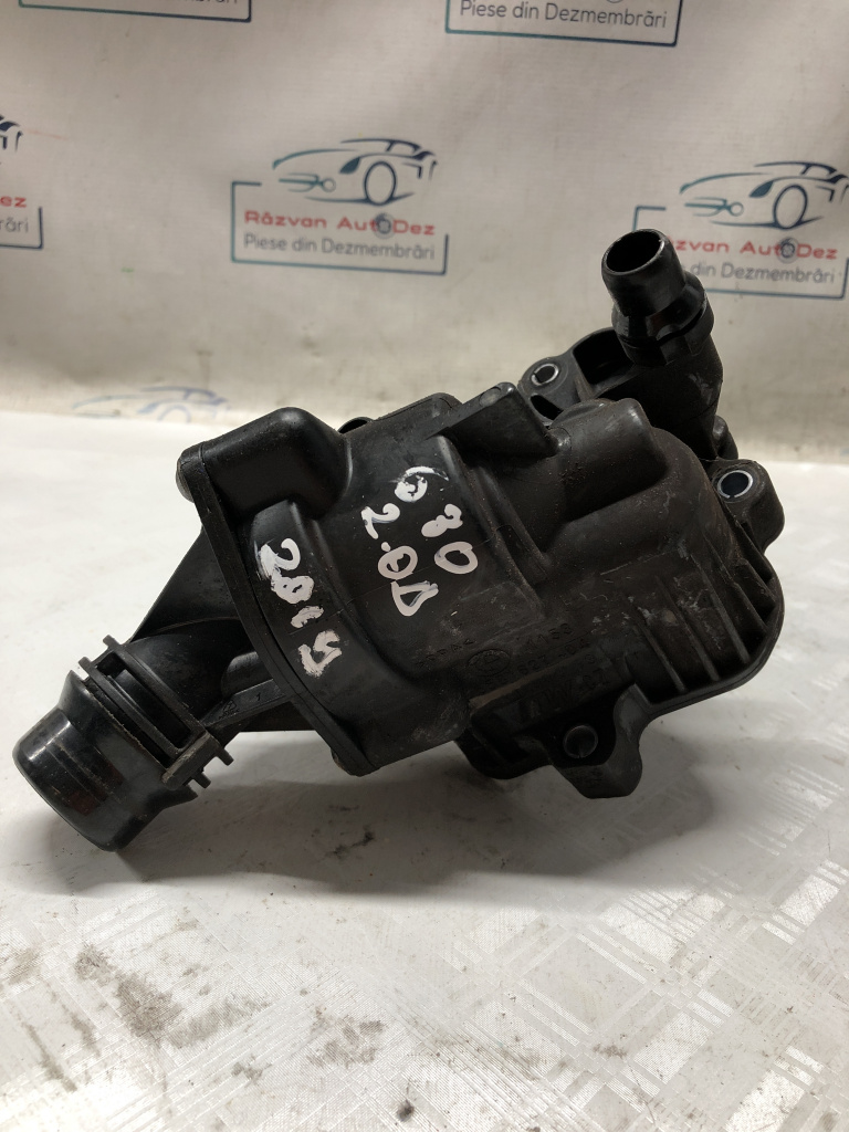 Carcasa termostat BMW Seria 5 G30 2.0 Mo