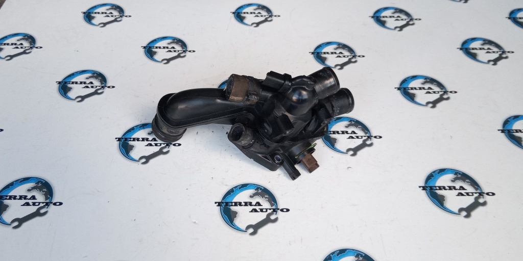 Carcasa termostat Citroen C3 II 1.4 16V 70 KW 95 CP cod motor EP3