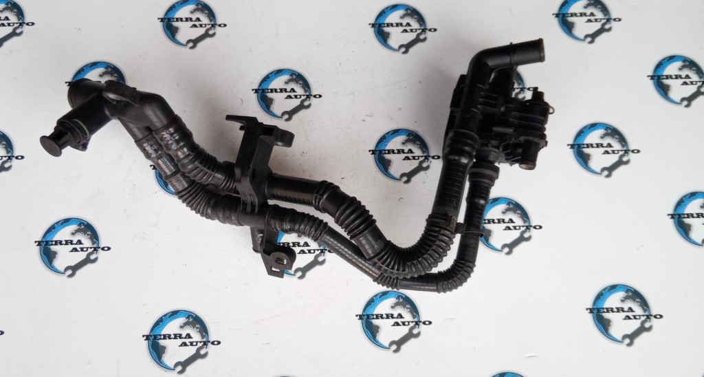 Carcasa termostat Ford Focus 2 1.6 TDCI cod motor G8DB
