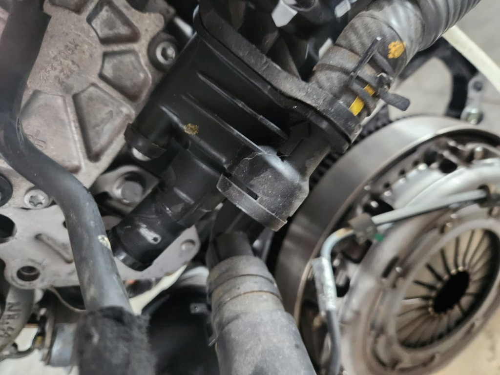 Carcasa termostat Mazda 3 1.6 D ,2009 2010 2011 2012 2013