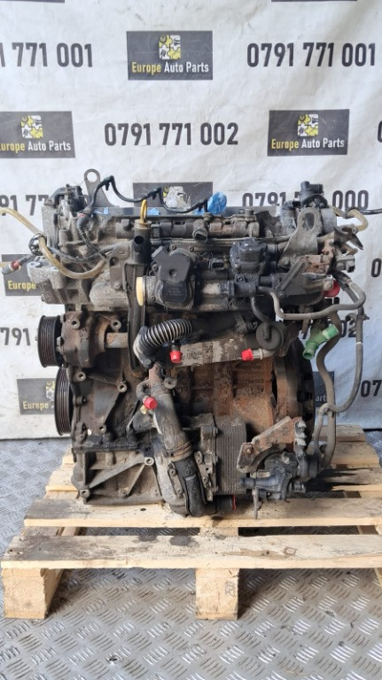 Carcasa termostat Renault Trafic 2.0 DCI M9R an 2013 cod 71654301001