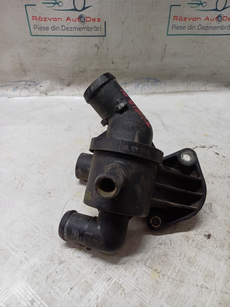 Carcasa termostat Volkswagen Tiguan - Motorina 2014, 03L121111AE