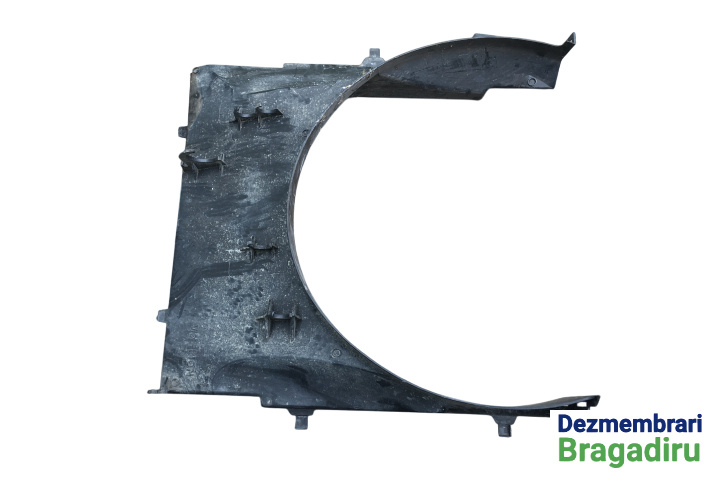 Carcasa ventilator PGK500095 Land Rover Discovery 3 [2004 - 2009] SUV 2.7 TD AT (190 hp) Cod motor: 276DT