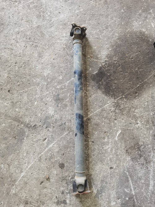 Cardan fata bmw X1 2.0 d manuala E84