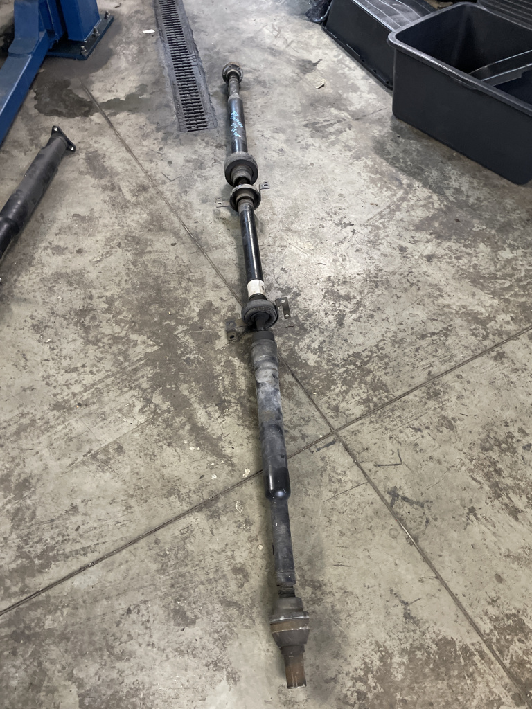 Cardan Jeep Cherokee 2.2 Motorina 2016, P68242641AA