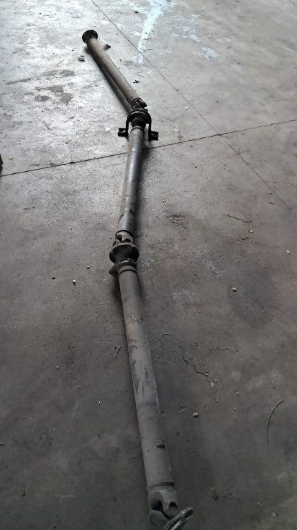 Cardan Vw LT 35 2.5 TDI cod motor AVR / ANJ an 2005