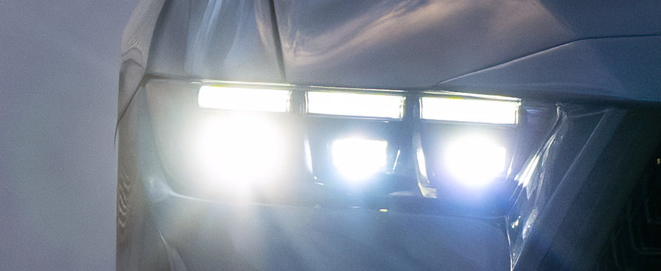 Care criza financiara? Un american a platit 490.000 de dolari ca sa fie prima persoana din lume care conduce noul muscle car de la Ford! Care criza financiara? Un american a platit 490.000 de dolari ca sa fie prima persoana din lume care conduce noul muscle car de la Ford!