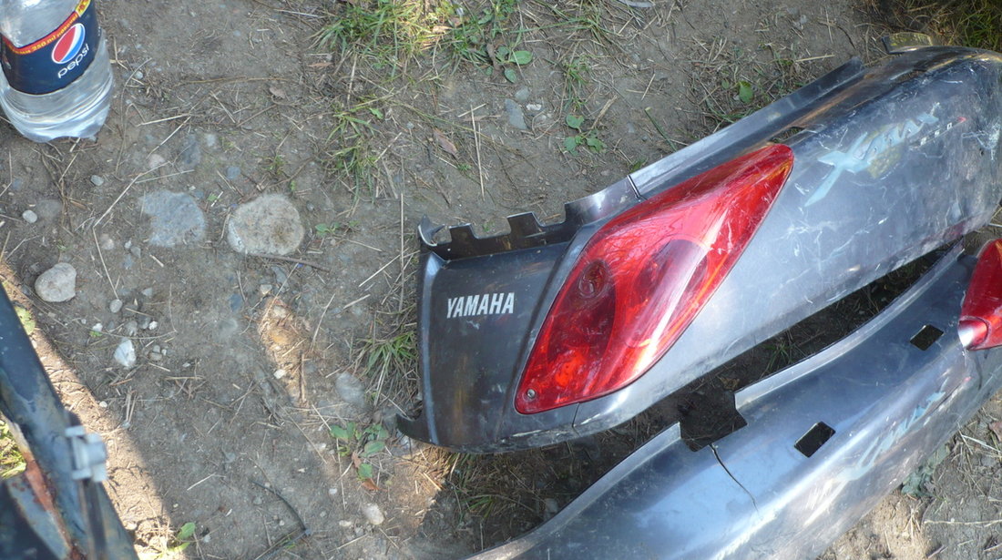 Carena spate Yamaha Xmax 250 cm 4 T