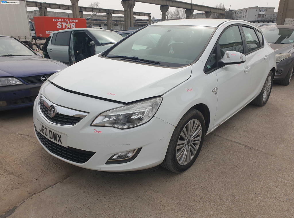 Carenaj Aparatoare Protectie Noroi de la Roata Janta Stanga Fata Opel Astra J 2009 - 2016 [K3657]