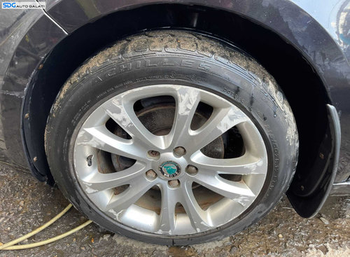 Carenaj Aparatoare Protectie Noroi Roata Janta Stanga Fata Skoda Superb 2 2008 - 2015