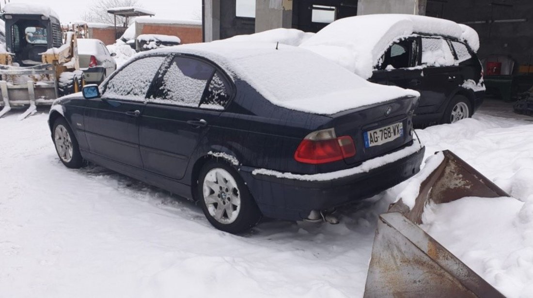Carenaj aparatori noroi fata BMW Seria 3 E46 2000 berlina 2.0