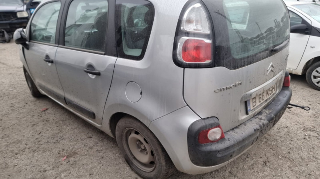 Carenaj aparatori noroi fata Citroen C3 Picasso 2010 minivan 1.6 diesel