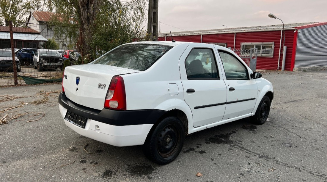 Carenaj aparatori noroi fata Dacia Logan 2007 BERLINA 1.5 DCI